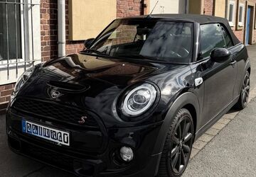 Mini Cooper S Cabrio 61.500 km 23.500 &euro; Bochum 44805
