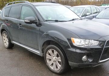 Mitsubishi Outlander 242.000 km 3.950 &euro; Bottrop 46238