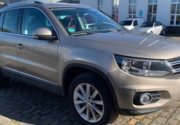 VW Tiguan 295.330 km 6.750 &euro; wuppertal 42285