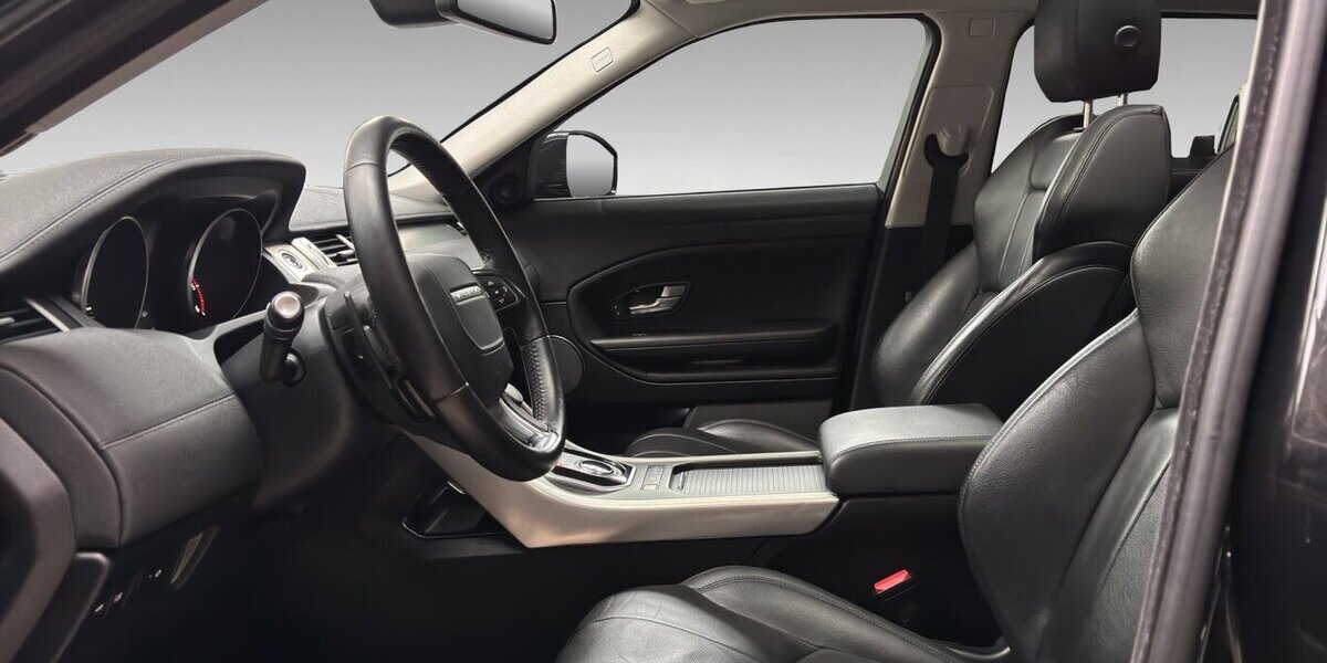 Land Rover Range Rover Evoque SE AWD Leder Pano Kamera Motor! 174.623 km 12.400 &euro; Wuppertal 42327