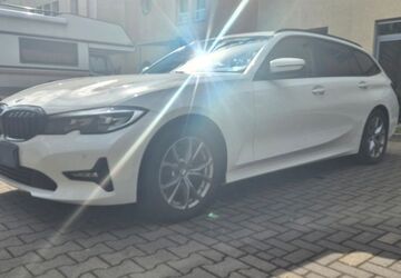 BMW 318 130.000 km 22.999 &euro; Gelsenkirchen 45879