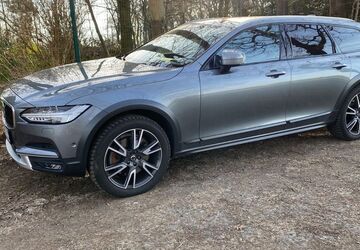 Volvo V90 Cross Country 198.000 km 21.900 &euro; Schwelm 58332