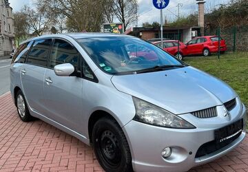 Mitsubishi Grandis 219.000 km 1.490 &euro; Recklinghausen 45657