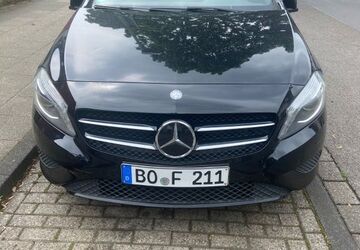 Mercedes-Benz A 180 92.000 km 13.000 &euro; Essen 45357