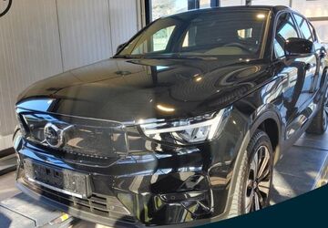 Volvo C40 33.710 km 26.990 &euro; Essen-Kray 45309