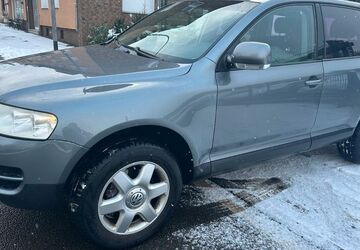 VW Touareg 230.000 km 2.999 &euro; Essen 45359