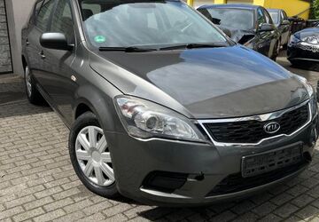 Kia ceed / Ceed 124.000 km 2.200 &euro; Essen 45329