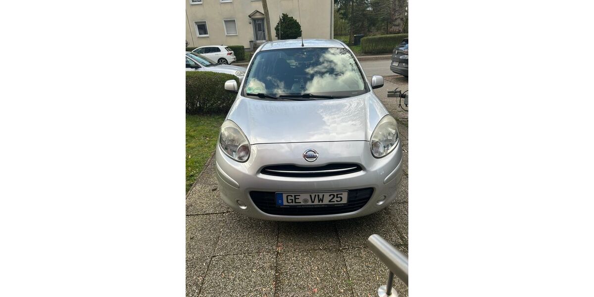 Nissan Micra 74.000 km 6.990 &euro; Gelsenkirchen 45891