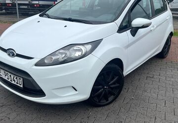 Ford Fiesta 230.000 km 2.350 &euro; Essen 45326