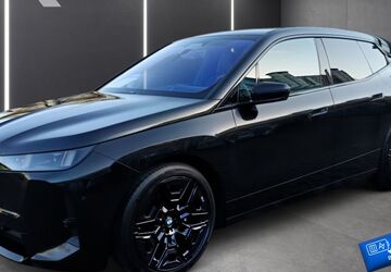 BMW iX 3.858 km 72.889 &euro; Bottrop 46236