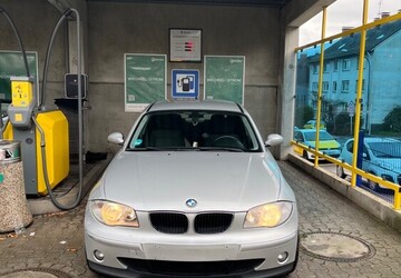 BMW 1er 193.000 km 3.299 &euro; Wuppertal 42275