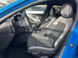 Opel Astra Edition KAM SHZ LHZ TEMPOMAT CAR PLAY ANDROI 18.110 km 22.980 &euro; HAAN 42781