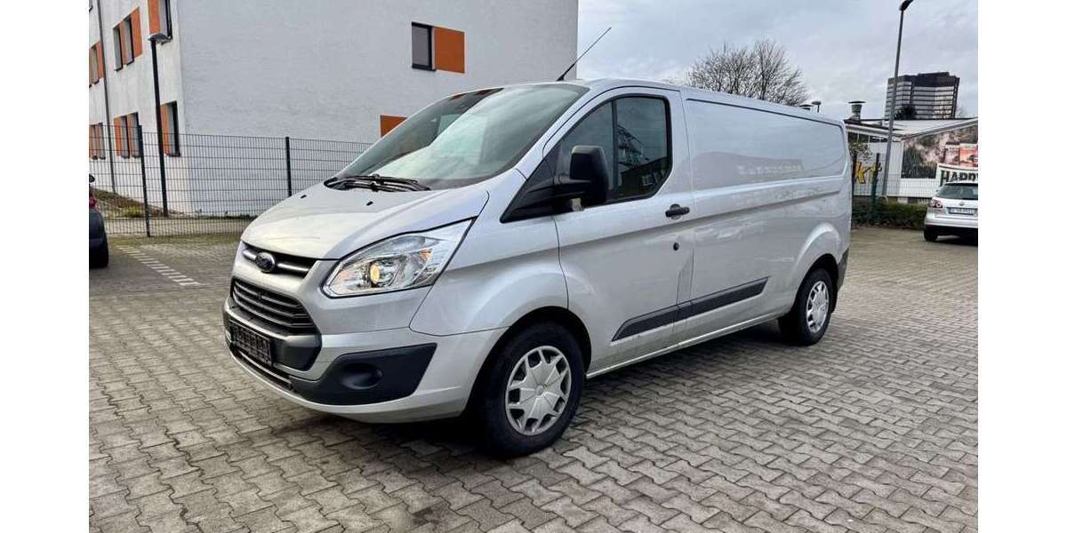 Ford Transit Custom 172.000 km 9.800 &euro; Essen 45139