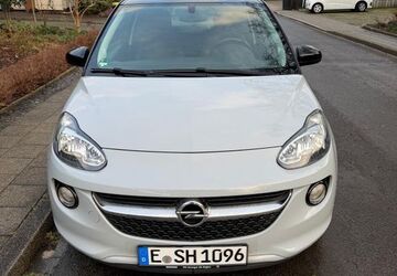 Opel Adam 89.000 km 8.750 &euro; Essen 45239
