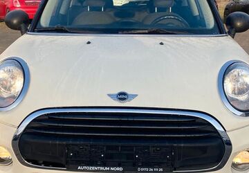 Mini ONE 123.241 km 7.990 &euro; Duisburg 47169