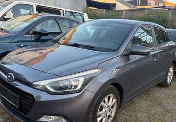 Hyundai i20 220.000 km 4.200 &euro; Essen 45147
