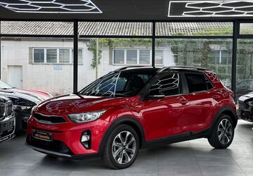 Kia Stonic 41.235 km 14.850 &euro; Essen 45141