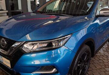Nissan Qashqai 75.728 km 14.490 &euro; Gelsenkirchen 45888