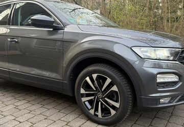 VW T-Roc 96.147 km 15.590 &euro; Essen 45134