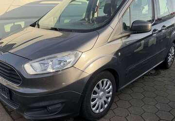 Ford Tourneo Courier 184.000 km 2.000 &euro; Essen 45356