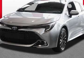 Toyota Corolla 12.105 km 28.989 &euro; Recklinghausen 45659