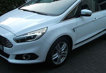 Ford S-Max 171.400 km 9.350 &euro; Recklinghausen OT Stadtmitte 45657