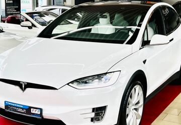 Tesla Model X 125.000 km 37.999 &euro; Essen 45326