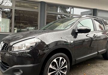 Nissan Qashqai 147.638 km 7.950 &euro; Gelsenkirchen 45899