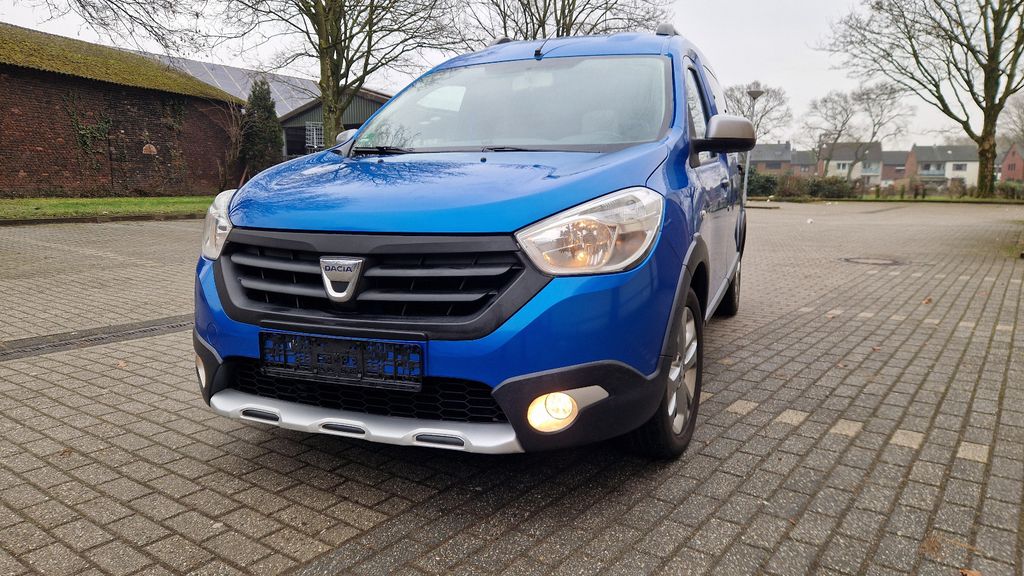 Dacia Dokker 135.478 km 6.450 &euro; Oberhausen 46149