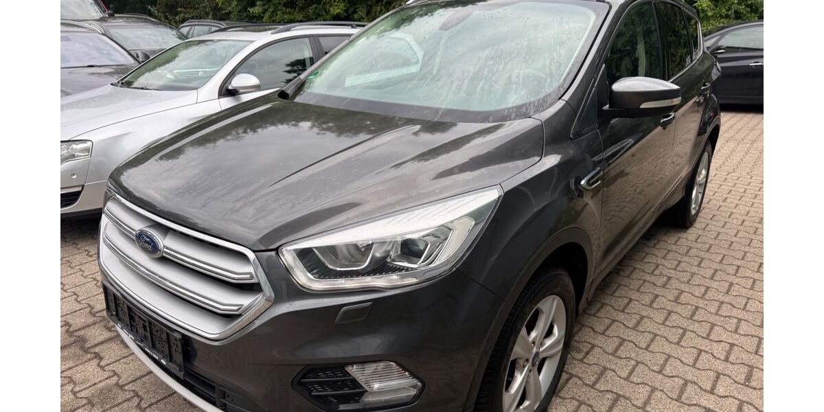 Ford Kuga 122.815 km 6.350 &euro; Essen 45356