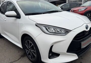 Toyota Yaris 24.797 km 19.900 &euro; Gelsenkirchen 45891