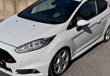 Ford Fiesta 152.000 km 8.490 &euro; Dinslaken 46539
