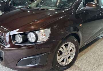 Chevrolet Aveo 180.000 km 2.490 &euro; Duisburg 47059