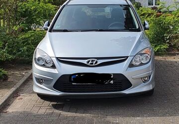 Hyundai i30 150.000 km 4.500 &euro; Marl 45770