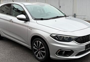 Fiat Tipo 122.700 km 8.990 &euro; Oberhausen 46045
