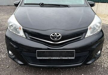 Toyota Yaris 95.234 km 5.599 &euro; Dinslaken 46539
