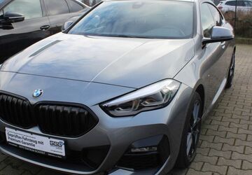 BMW 218 26.700 km 25.950 &euro; Mülheim a.d.Ruhr 45472