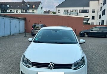 VW Polo 144.000 km 7.799 &euro; Duisburg 47167