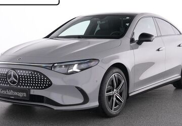 Mercedes-Benz CLA 200 5.900 km 50.950 &euro; Essen 45309