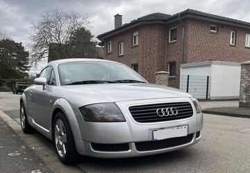 Audi TT 310.000 km 2.490 &euro; Duisburg 47239