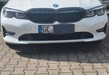 BMW 318 130.000 km 22.999 &euro; Gelsenkirchen 45879