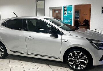 Renault Clio 72.898 km 14.900 &euro; Voerde 46562