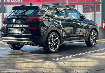 Hyundai TUCSON 144.000 km 16.800 &euro; Gelsenkirchen 45881