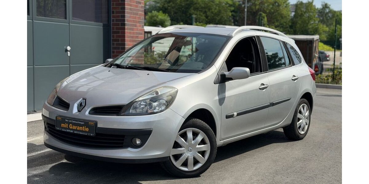 Renault Clio 157.003 km 2.600 &euro; Essen 45145