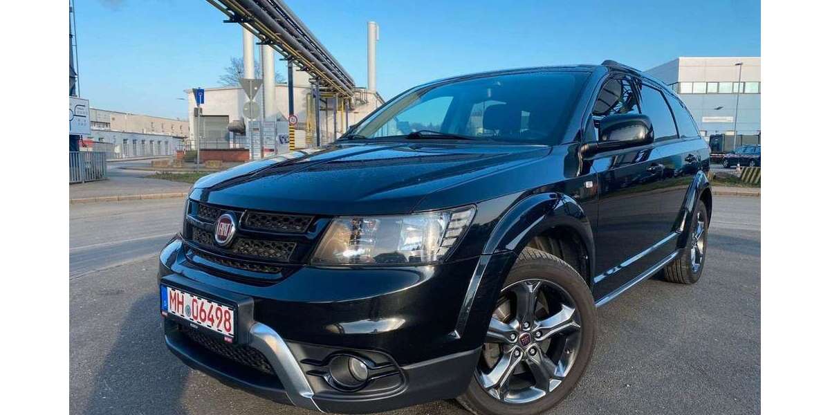 Fiat Freemont 156.076 km 10.999 &euro; Mülheim an der Ruhr 45473