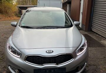 Kia ceed / Ceed 60.000 km 9.950 &euro; Essen 45356