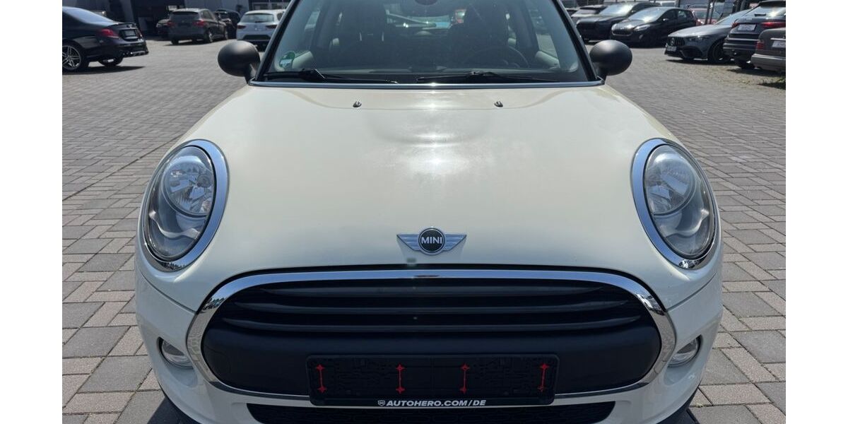 Mini ONE 116.392 km 7.590 &euro; Duisburg 47169