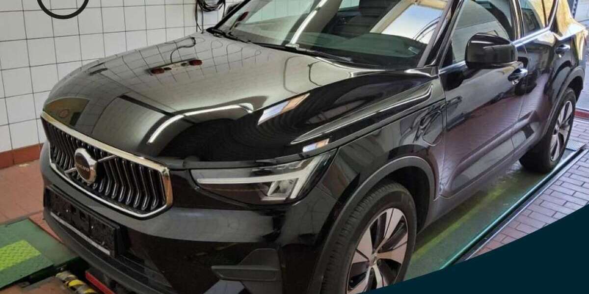 Volvo XC40 32.103 km 28.990 &euro; Essen-Kray 45309