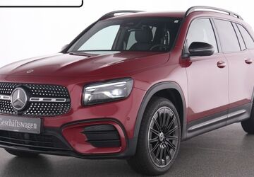 Mercedes-Benz GLB 180 8.465 km 40.885 &euro; Essen 45309