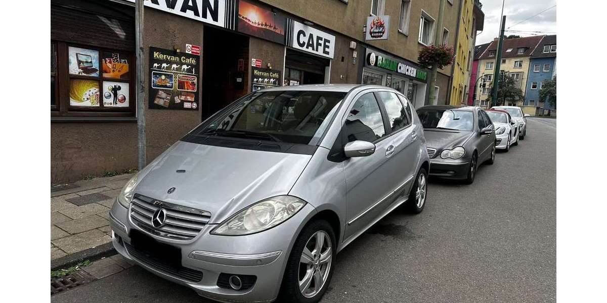 Mercedes-Benz A 170 217.000 km 1.499 &euro; Essen 45143